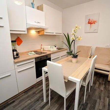 Apartman Dea Crveni Vrh Exterior photo